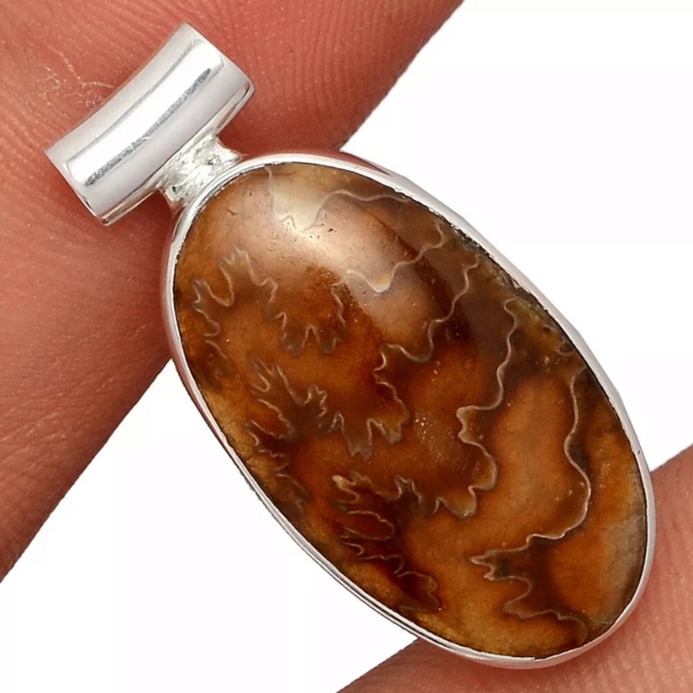 925 Sterling Silver Brown Sutured Ammonite Oval Cabochon Inlayed Pendant Jewelry